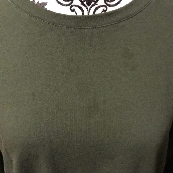 ๐4 for $25 Denim&Co long sleeved tee - Picture 5 of 8